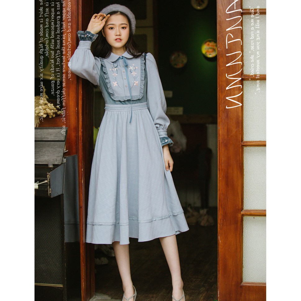 YAS0473-Váy tiểu thư xanh thêu hoa thanh lịch