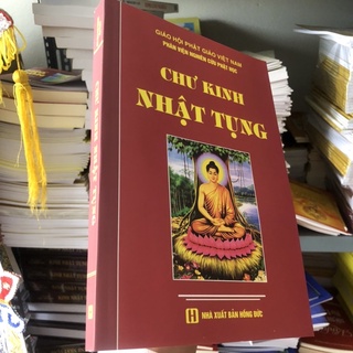 [Mã SMI23 giảm 8% đơn 300K] Kệ chư kinh nhật tụng