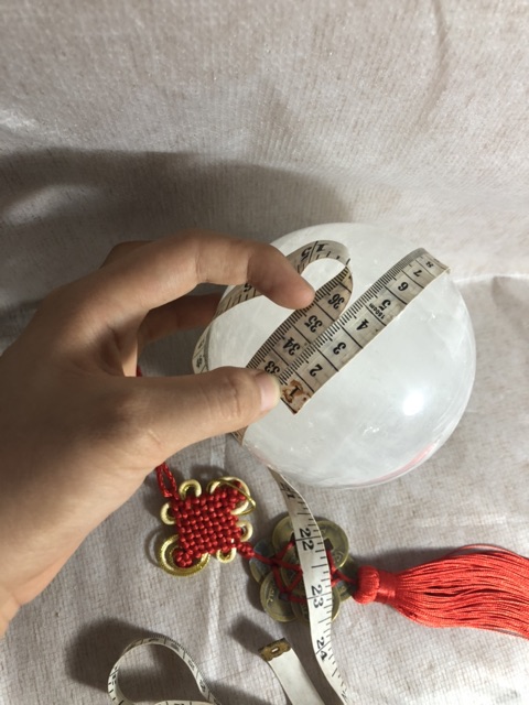 QUẢ CẦU PHONG THỦY T.A MÀU TRẤNG ĐƯỜNG KÍNH 10CM