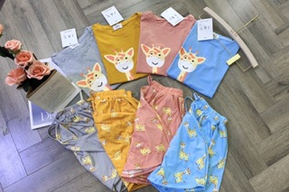 BỘ ĐÙI HƯƠU CAO CỔ