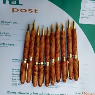 Bút gỗ nu huyết long