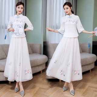 Sườn xám cách tân phối 3 màu lựa chọn