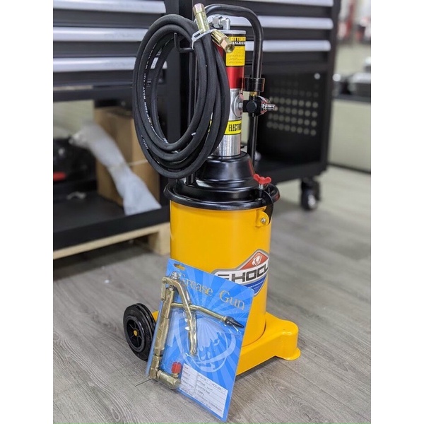 Máy bơm mỡ khí nén 12L KOCU GZ-8