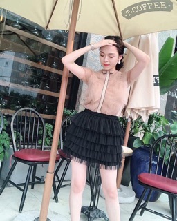 Chân váy tua rua dáng ngắn
