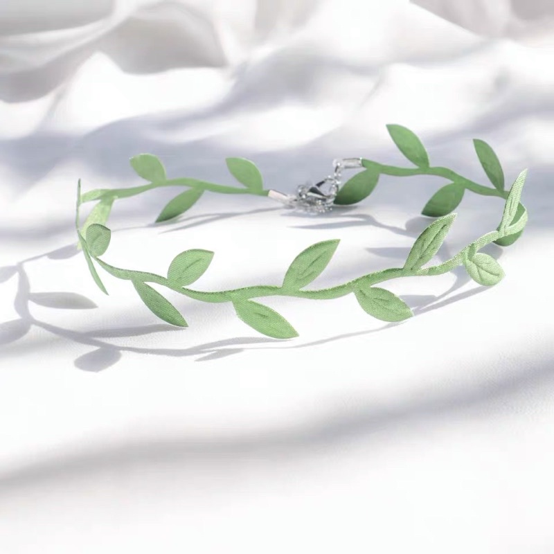 Vòng cổ choker dây lá xanh mã QA-9