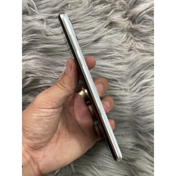 Điện thoại Sharp R3 ram 6/128 chip 855 màn 120Hz