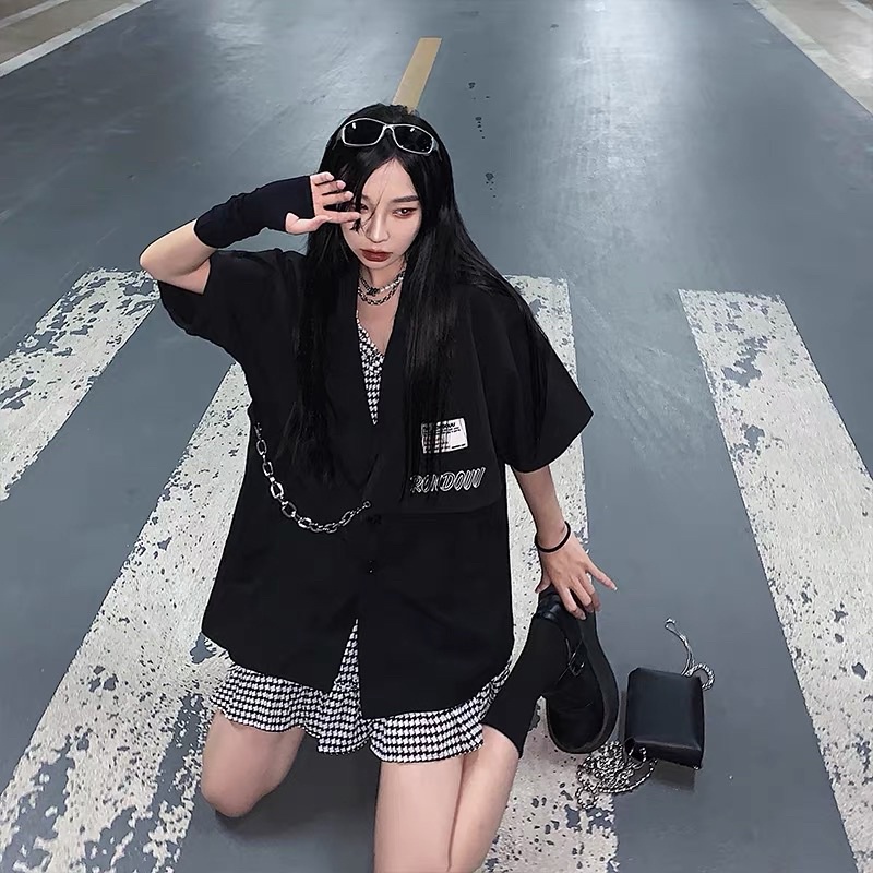 Áo BLAZER thêu phụ kiện dây chain | BigBuy360 - bigbuy360.vn