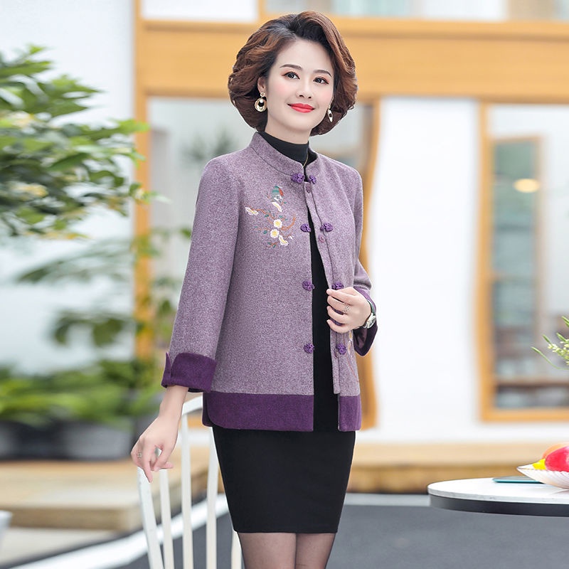 Mẹ mặc quần áo mùa thu 40-50 tuổi áo khoác len phụ nữ trung niên quần áo thu đông áo khoác len | BigBuy360 - bigbuy360.vn