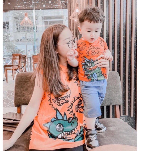 Áo phông suông đôi mẹ/bé in khủng long siêu chất l1