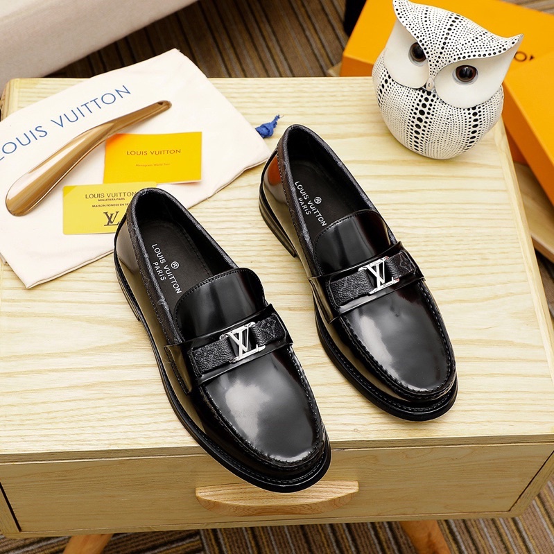 Giày tây lười mũi tròn da bóng thương hiệu Louis Vuitton LV cao cấp