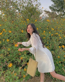 đầm trắng tiểu thư trắng