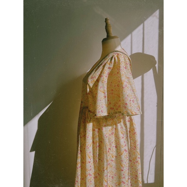 HERS - Đầm tay chuông xoè xoè bay bay