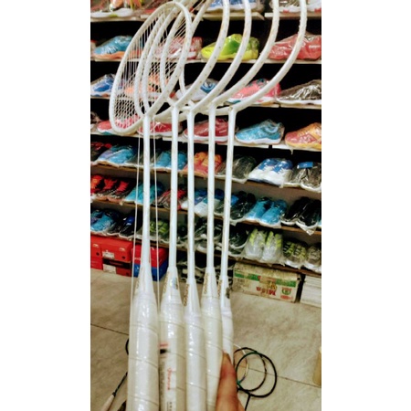 Vợt cầu lông kumpoo chính hãng power control k520 trắng/đen