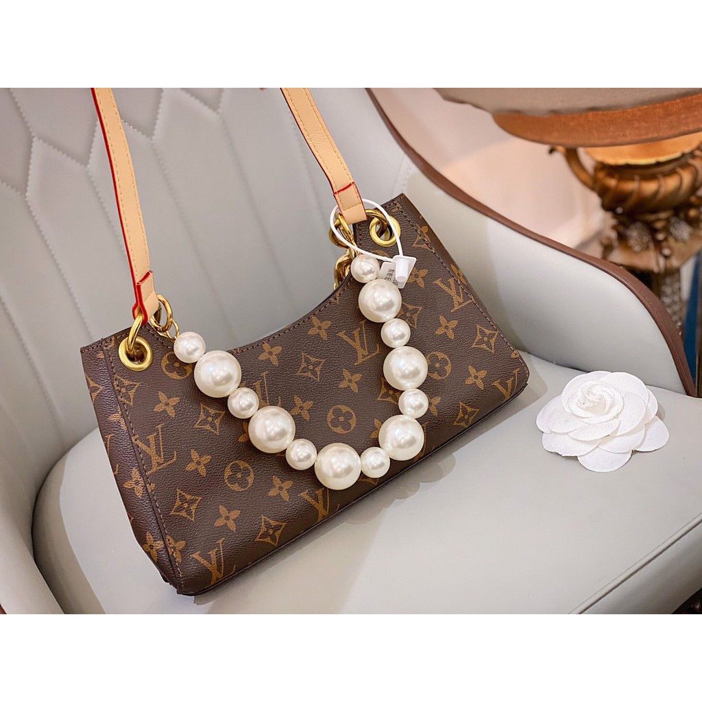 Túi Da Xích Vàng + Ngọc