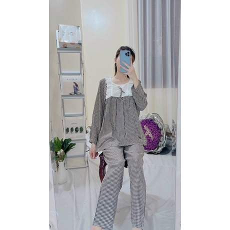 Bộ ngủ mặc nhà nữ cho bầu và sau sinh chất đũi hoạ tiết kẻ ô viền ren