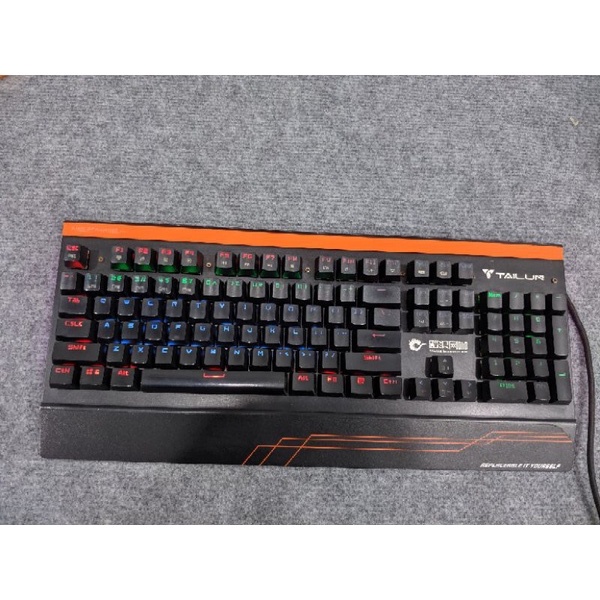 Bàn phím cơ cũ tailun led rainbow blue switch