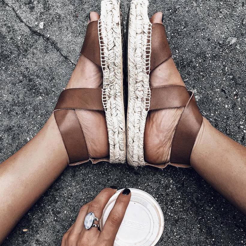 Nhẫn Bạc Thái Đính Đá Mặt Trăng Phong Cách Vintage