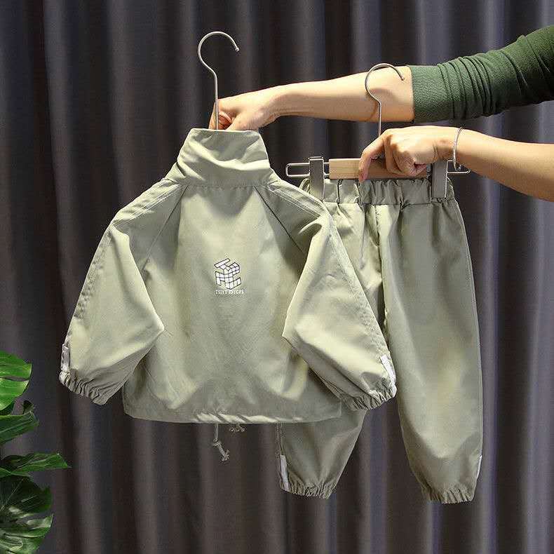 Set áo quần thể thao thời trang cho bé trai