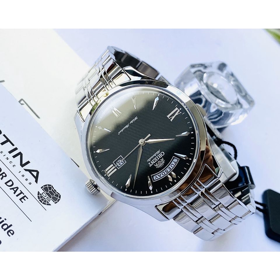 Đồng hồ nam Orient Day Date SEV0W003BH - size 39.5mm - Phiên bản nội địa Nhật