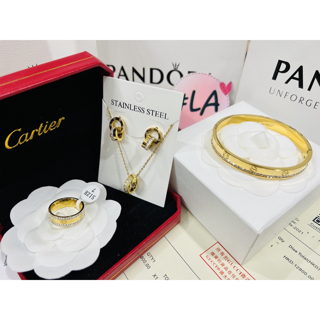 Bộ 4 món vòng cổ + lắc tay + khuyên tai + Nhẫn Catier thép titan không rỉ dành cho phái đẹp