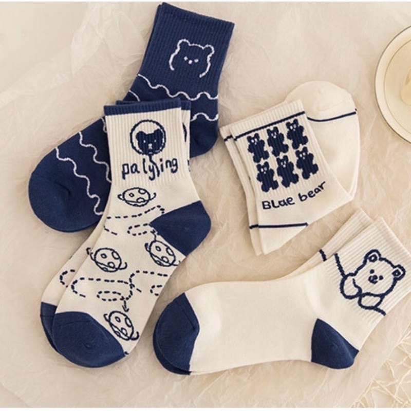 [TonaShoe] Tất Cổ Cao Màu Xanh Trắng Hoạ Tiết Gấu