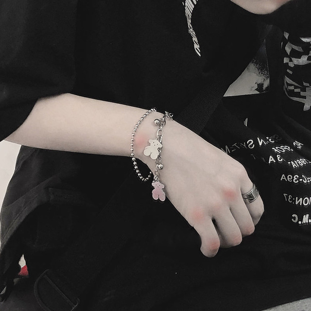 Vòng Tay Nhiều Lớp Mặt Hình Gấu Dễ Thương Cho Nam Và Nữ | BigBuy360 - bigbuy360.vn