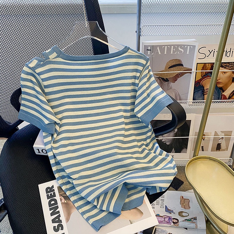 Áo Sơ Mi Tay Ngắn Cổ Chữ v Thiết Kế Ba Hàng Nút Thời Trang Mới Cho Nữ