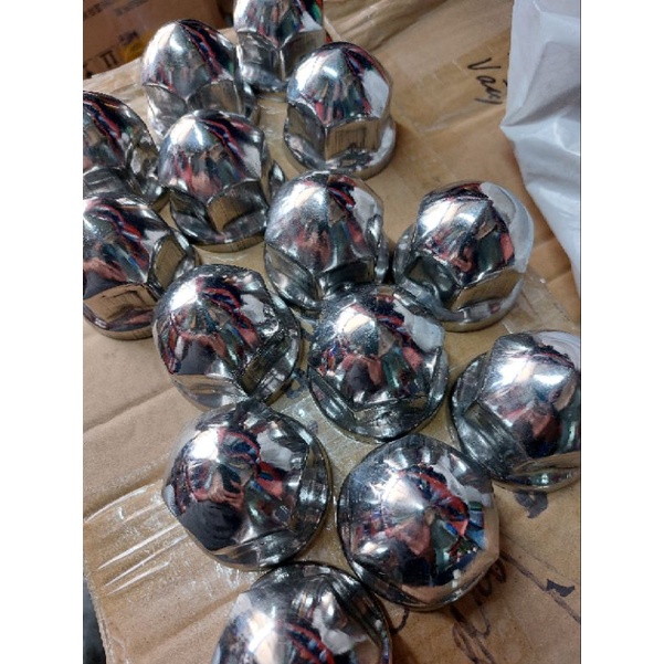 Mua Chụp inox tắc kê ốc 41. Bọc tắc kê xe tải Kia giá 1 cái giá rẻ nhất ...