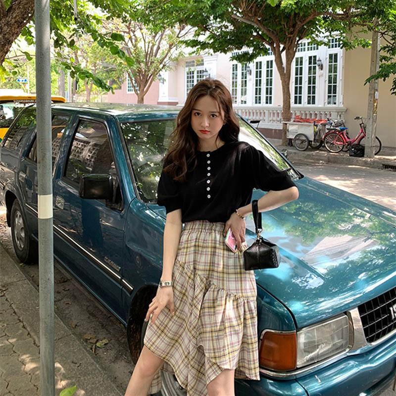 Áo thun nữ tay ngắn cổ tròn màu trơn