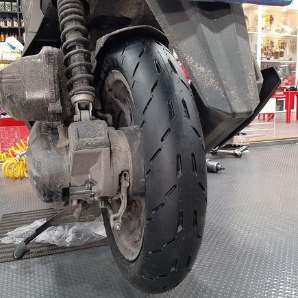 Vỏ Michelin Pilot Moto GP 80/90-14 hoặc 90/90-14