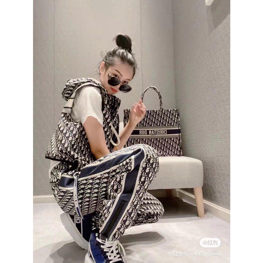 Áo khoác có mũ trùm đầu không tay họa tiết oblique thời trang cao cấp Christian Dior