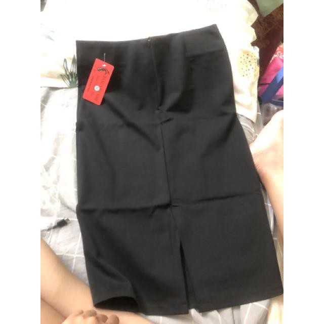 Chân váy bút chì chất umi cao cấp hót hít | BigBuy360 - bigbuy360.vn