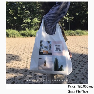 Dreams tote bag