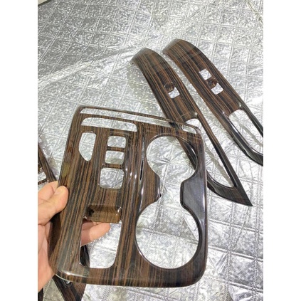 Ốp nội thất Hyundai Tucson 2022 2023 vân gỗ