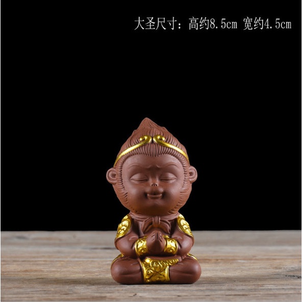Tượng tôn ngộ không trang trí bể cá, bàn làm việc