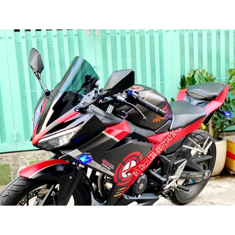 Kính Gió CBR150 date 2016/2018 phiên bản Đặc Biệt - kính gió độ CBR 150R