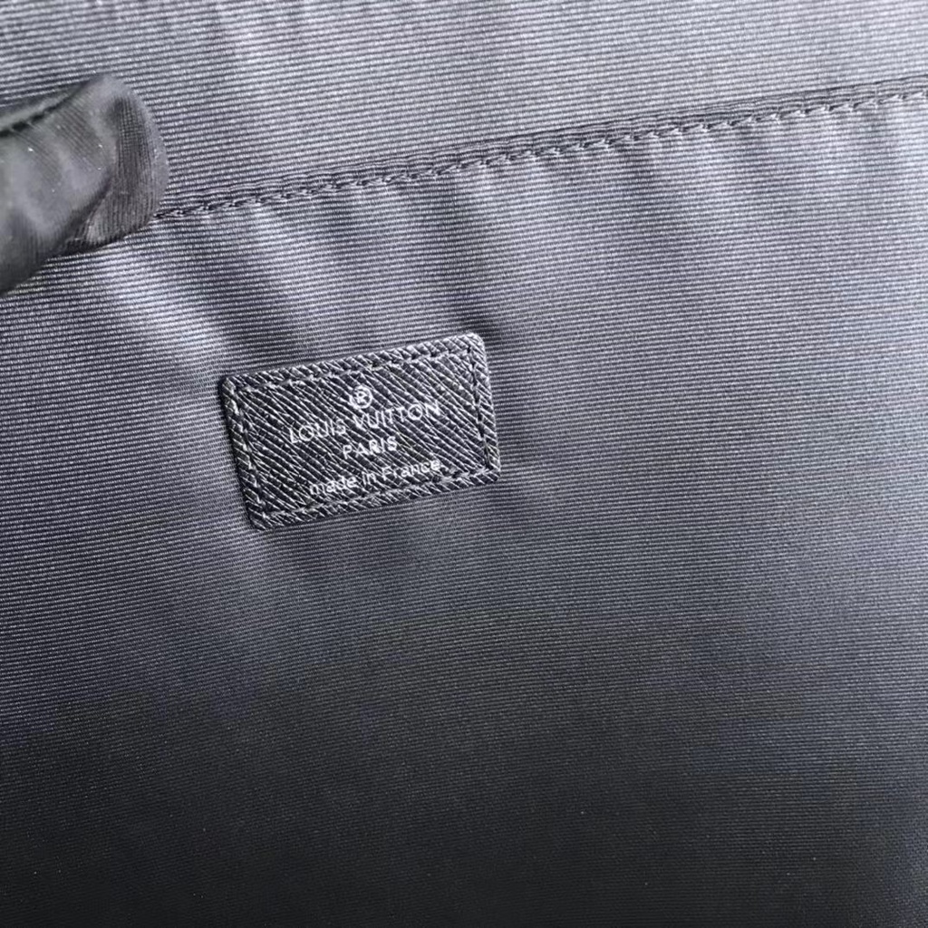 Sẵn sàng giao hàng Louis Vuitton LV Men's New Clutch 41594