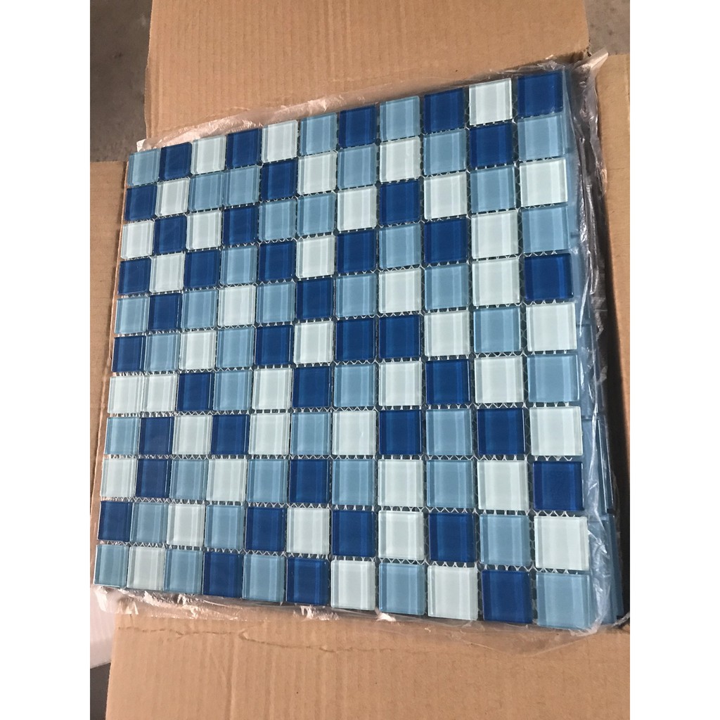 Gạch mosaic thủy tinh trộn các màu chip 25