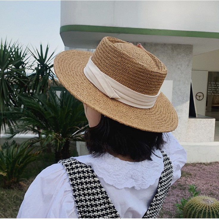Mũ rơm vành rộng có dây màu trắng thời trang nữ tính mùa hè