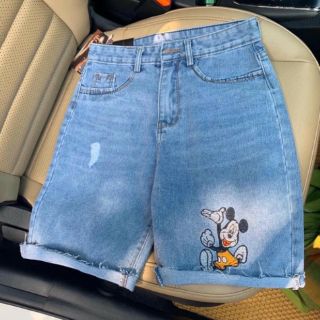 Quần jean ngố mickey