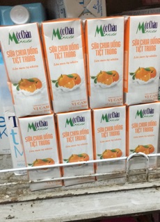 Sữa Mộc Châu có đường 180ml lốc 4 hộp
