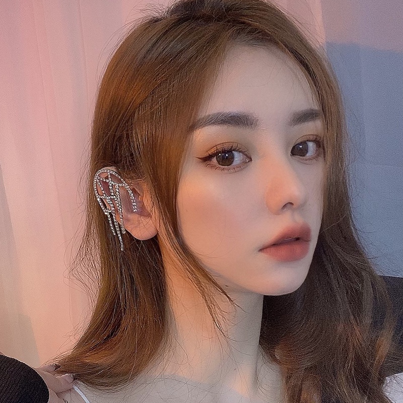 Bông tai tua rua đính đá thời trang phong cách sang trọng