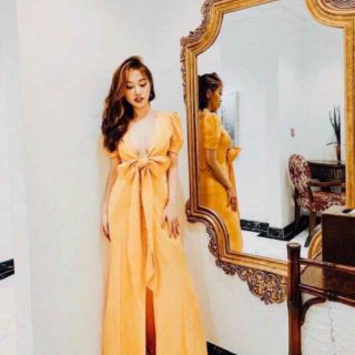 Đầm vàng midi cột nơ ngực ( ảnh thật )