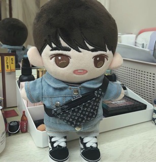 Túi L.V cho doll 20cm