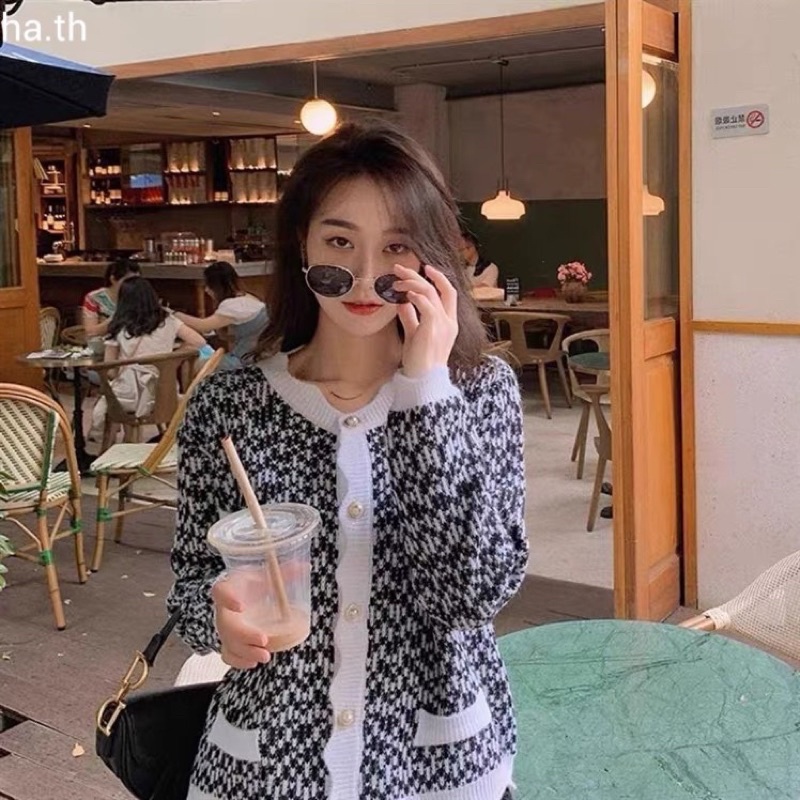 Áo Khoác Len Cadigan phối khuy ngọc, gấu lượn sóng siêu iêu