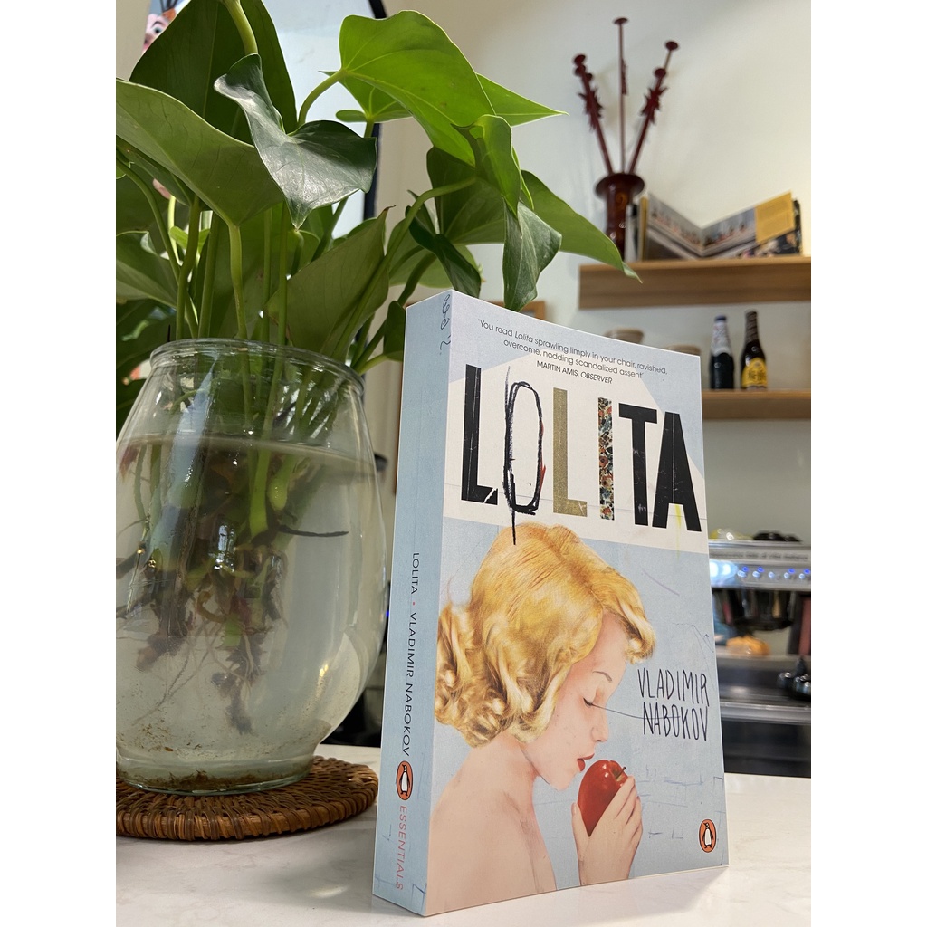 Sách - Lolita - Bìa mềm