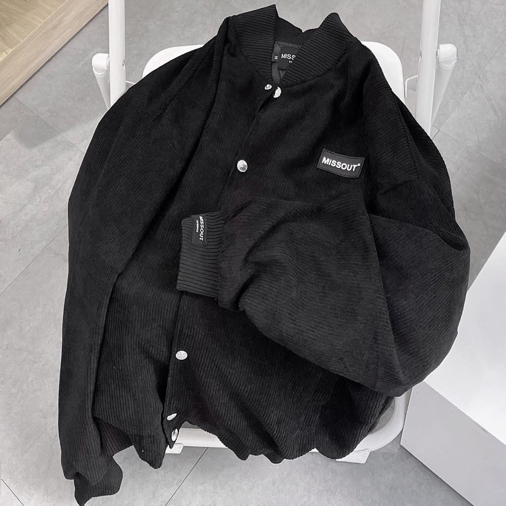 Khoác bomber nhung Missout Unisex Ulzzang (đen,đen tay trắng).The Moon