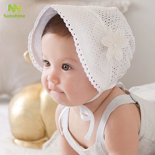 Mũ ren thiết kế xinh xắn cho bé gái sơ sinh
