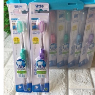 Sỉ bàn chải-126- hộp 45 chiếc đủ màu như ảnh
