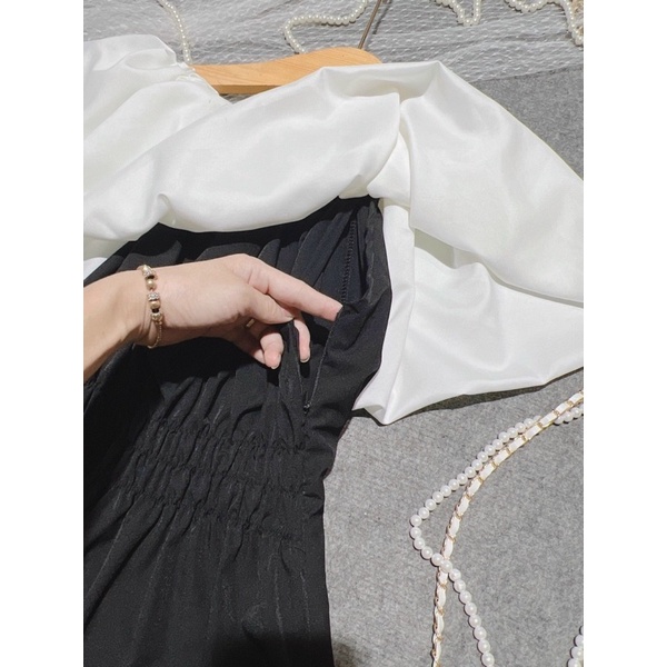 Váy Trễ Vai Màu Đen Bèo Vai Trắng Khoá Sườn Cực Xinh Tôn Dáng